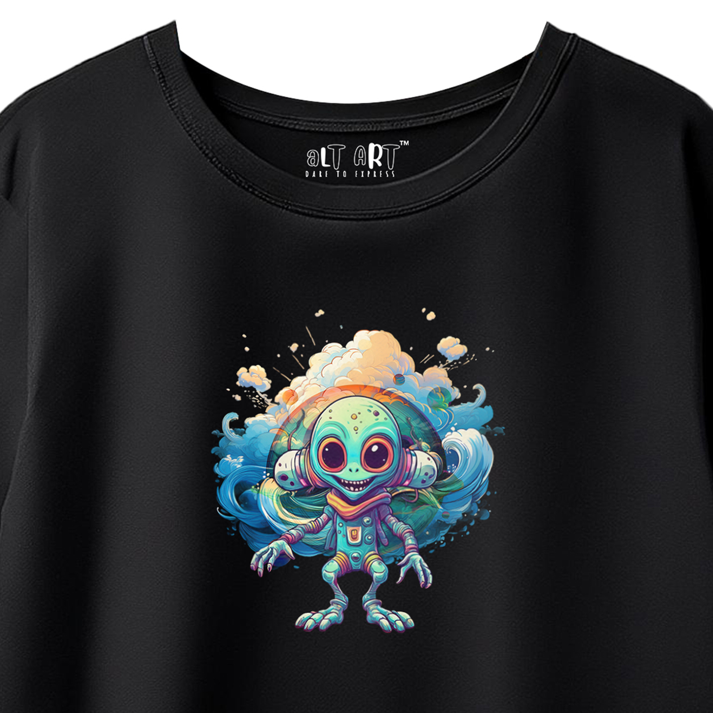 Space is My Hometown Women’s Black Oversized T-Shirt – Trendy Astronaut Graphic Tee for Women & Girls