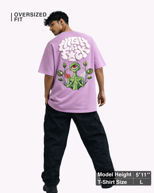 Alien Psychedelic Graphic Puff Print Lavender Oversized T Shirt for Men | Trippy Streetwear Graphic Tee