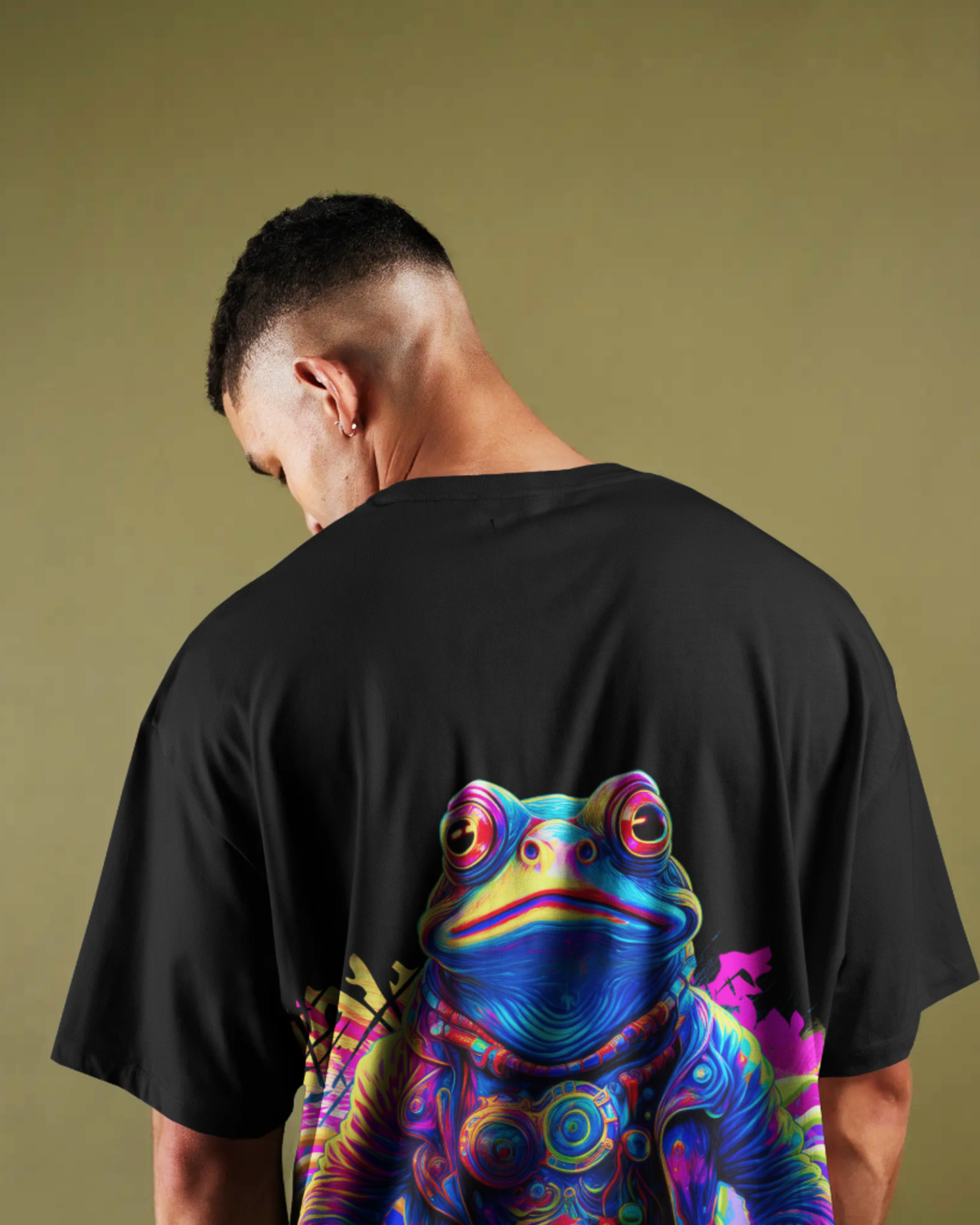 DJ Frog Oversized Black T-Shirt for Men & Boys – Funky Frog Graphic Streetwear Tee