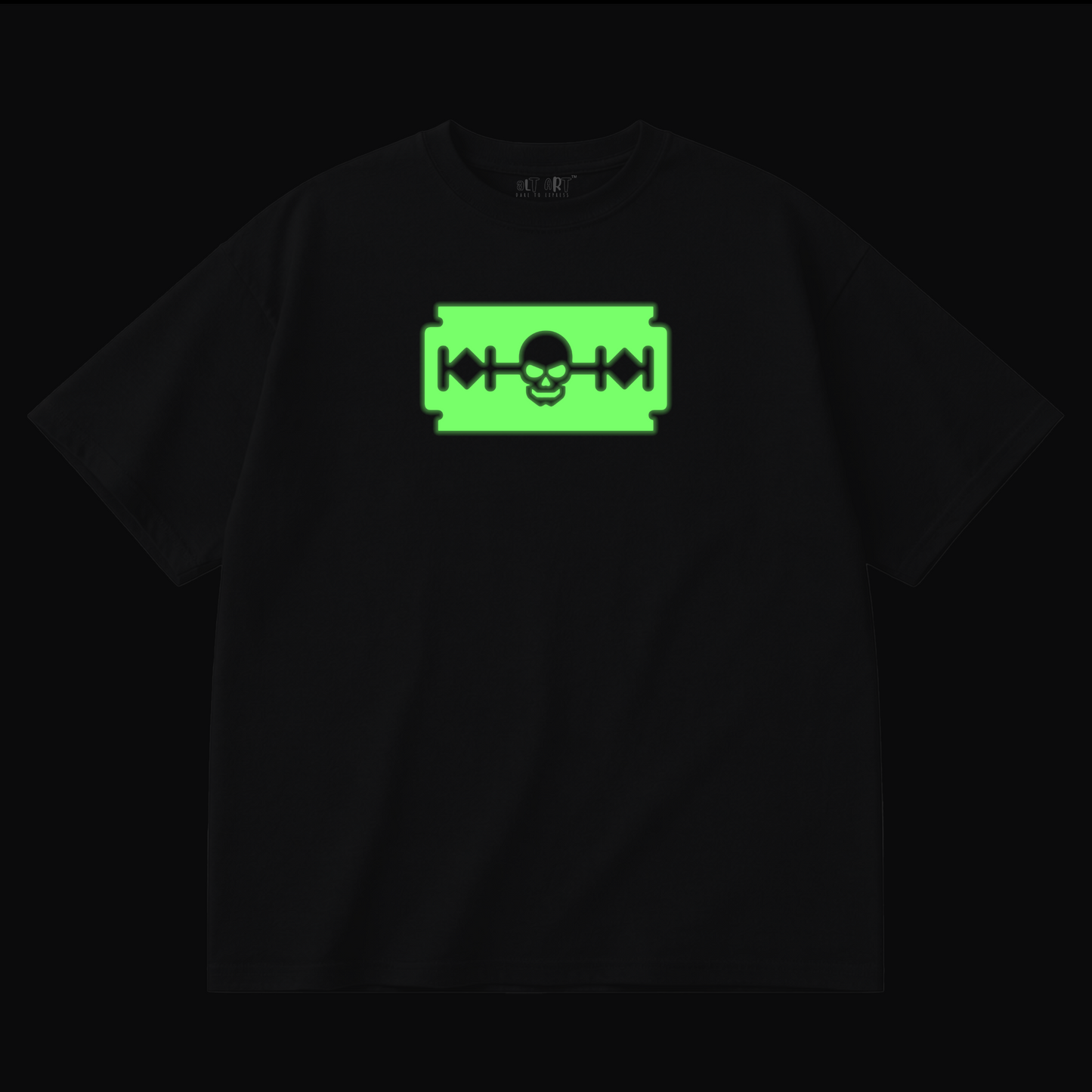 Alt Art Glow Skull Razor Oversized T Shirt for Women | Glow in Dark Skull Graphic Printed Oversized T Shirt | Gothic Boxy Fit Streetwear Tee