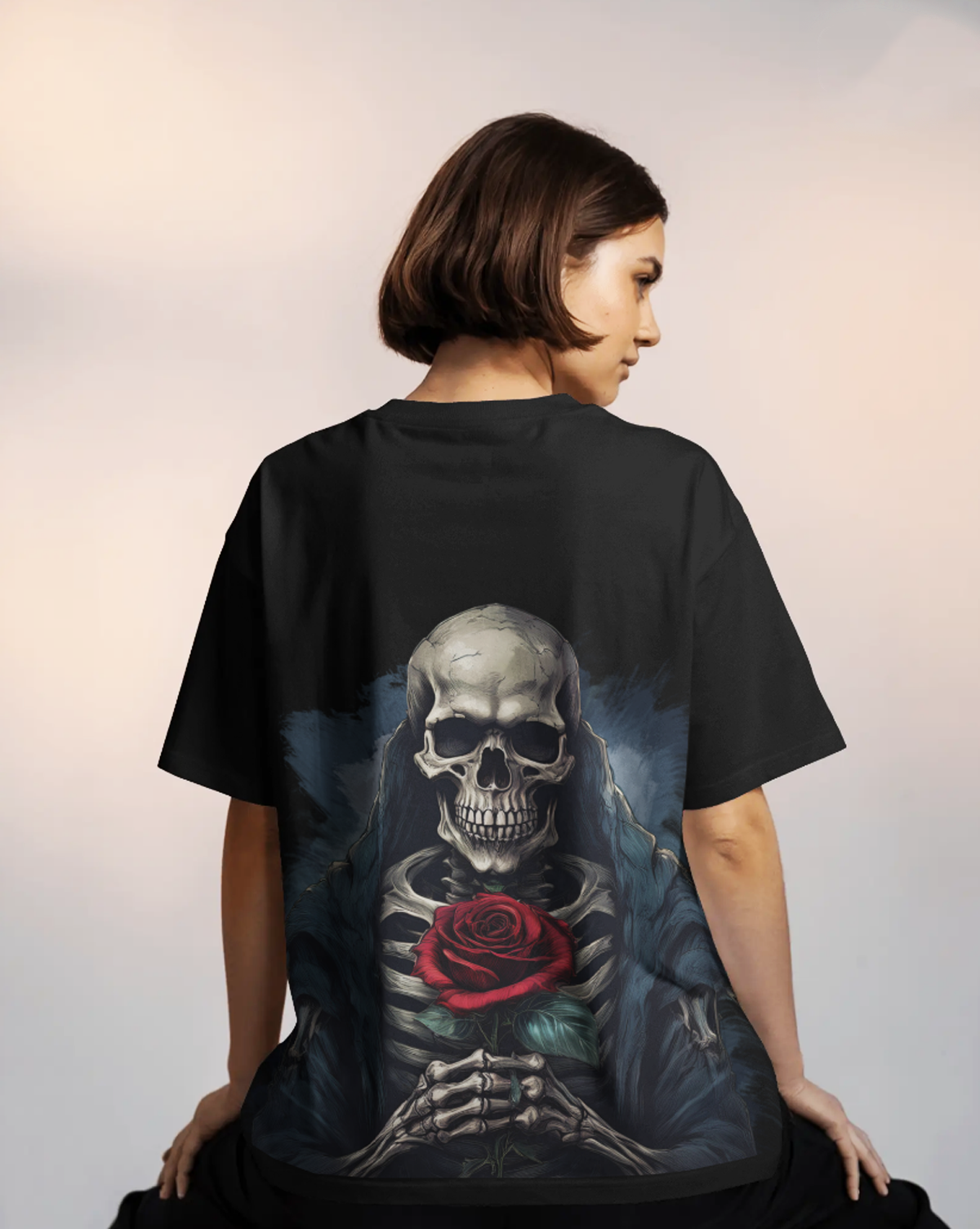 Rose of the Reaper Women's Oversized Black T-Shirt – Skeleton & Rose Graphic Tee